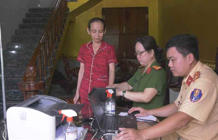 Châu Thành đẩy nhanh tiến độ thực hiện cao điểm 90 ngày, đêm kích hoạt Tài khoản định danh điẹn tử